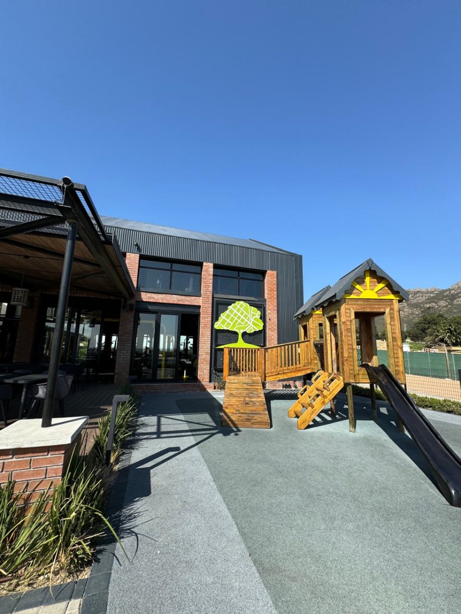 To Let 1 Bedroom Property for Rent in Admirals Park Western Cape